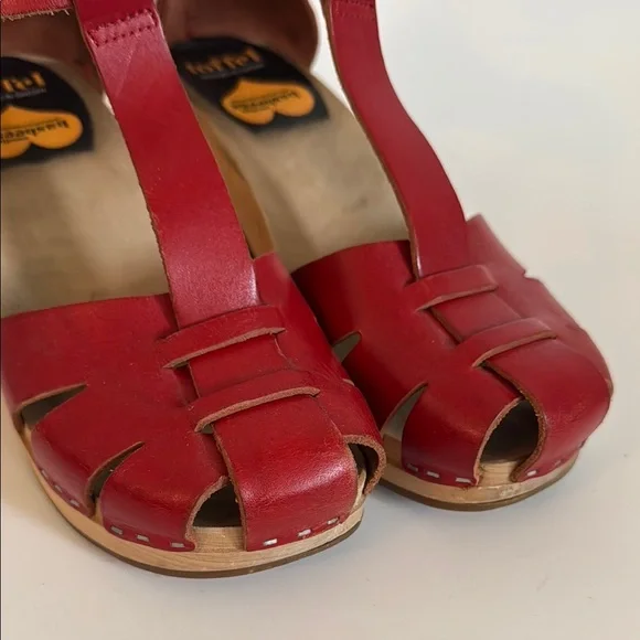 Swedish Hasbeens Red Leather T-Strap  Platform Heels EU 39 / 8-8.5 - Picture 10 of 11